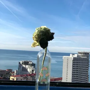 Апартаменты Cozy Bright With Amazing Sea View, Батуми